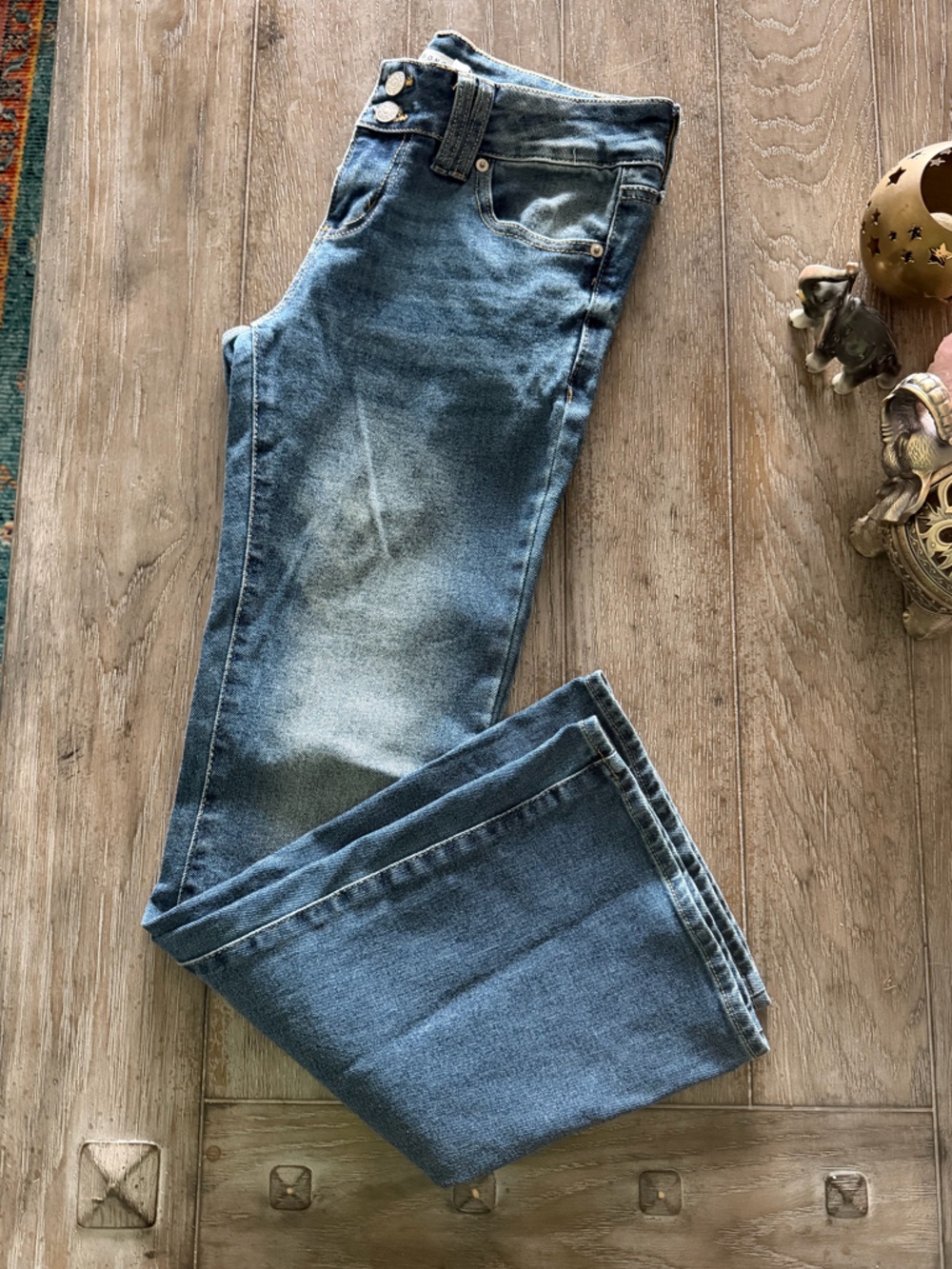 SONG Denim Flare Jeans - Picture 3 of 9